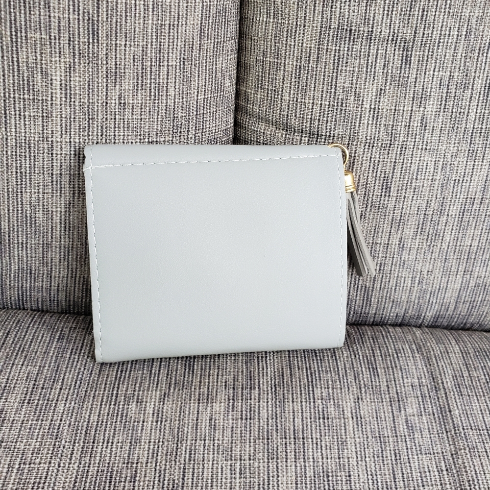 Wallet - Picture 2 of 5